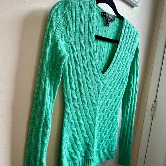 Ralph Lauren Black Label Women’s V-Neck Cashmere Sweater - Picture 3 of 6